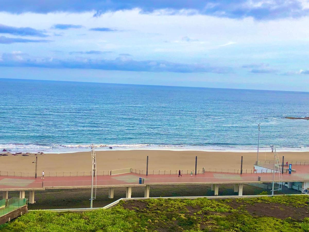Vistas Mar Playa Las Canteras Primera Linea Wifi لاس بالماس دي غران كاناريا المظهر الخارجي الصورة