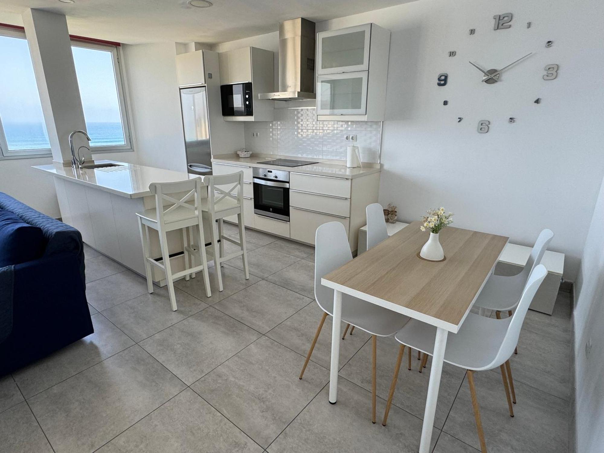 Vistas Mar Playa Las Canteras Primera Linea Wifi لاس بالماس دي غران كاناريا المظهر الخارجي الصورة
