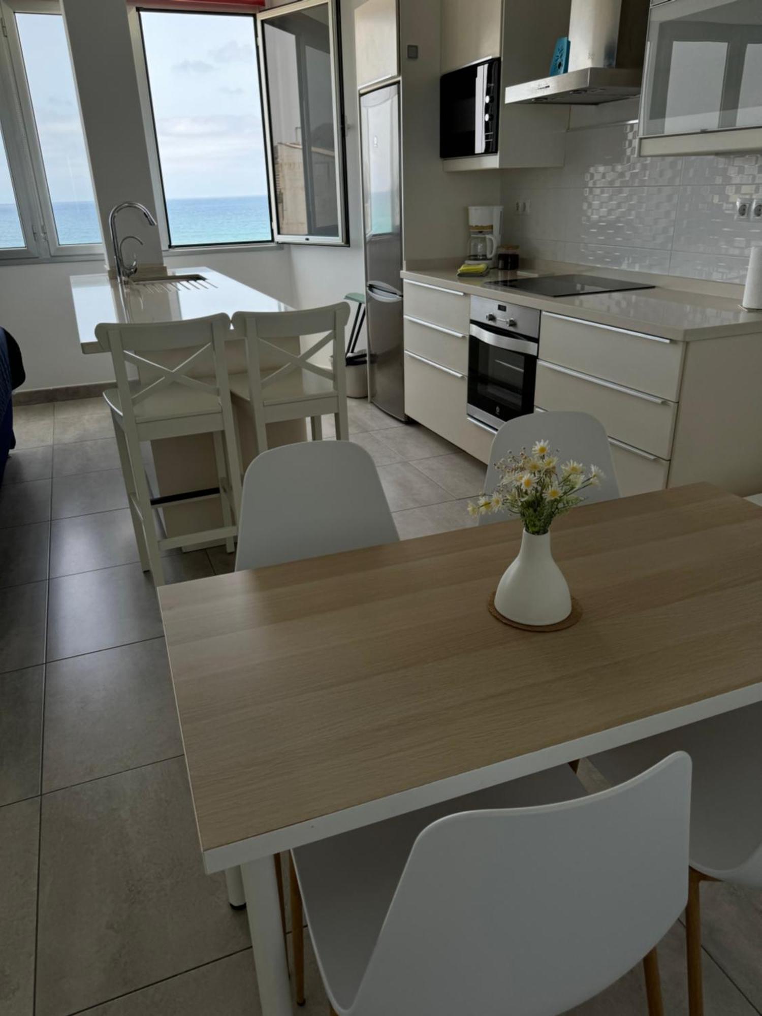 Vistas Mar Playa Las Canteras Primera Linea Wifi لاس بالماس دي غران كاناريا المظهر الخارجي الصورة